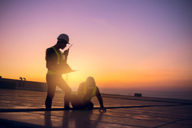 Best Roof Gutter Cleaning  in Vaville, CA